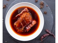 泡在红汤里的四川烤鸭吃过吗？国宾川菜厅2018/1/2开卖