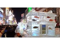 札幌雪祭开跑　一次看198座七彩缤纷雪雕
