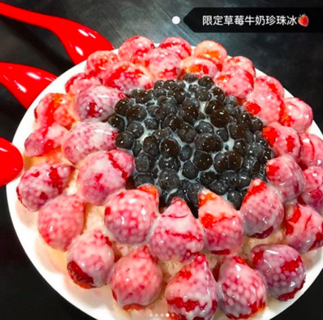 ▲何妈妈草莓冰(图/IG网友07vanessa18提供,请勿随意翻拍,以免侵权。)