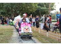 搭“小火车”不用钱！屏东亲子出游新景点　年底前免费