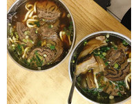台湾代表性美食！那些飘香30余年的牛肉面老店