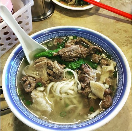 ▲台北市金春发牛肉面。(图/IG@leon851205提供,请勿任意翻摄以免侵权)