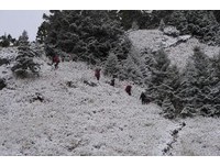 雪霸国家公园划背工住宿专区　12月起实施