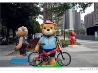 2013泰迪熊台中嘉年华　100只与人一样高熊熊出没！