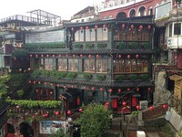 日本人爱九份　更爱走“崎”路赏特色茶馆、街景
