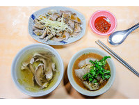 经典小吃“肉圆”在板桥　来盘黑白切超满足！