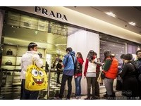 陆客囊括全球近半奢侈品　2016年中国将成最大旅游国