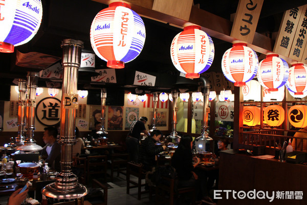 ▲まるみち丸道烧肉台北店。(图/记者黄士原摄)