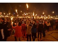 二千人高举火炬！韩国“金堤地平线庆典”站世界纪录