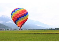热气球列航空器　飞安委员会台东演习