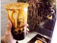 黑糖鲜奶正夯　良辰吉时新推啵爆黑糖厚鲜奶IG上也爆红