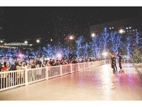一秒到纽约过圣诞！COMMUNE A7打造梦幻“雪中溜冰场”