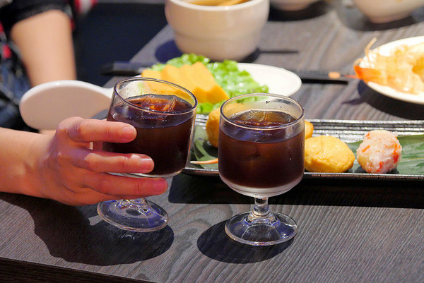 ▲台中悦上引锅物料理。(图/橘子狗爱吃糖提供)