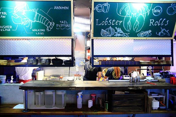 台北市 龙波斯特 龙虾三明治 / 龙虾堡 -南京龙江店 Lobster.foods。(图/Upssmile萍子提供)