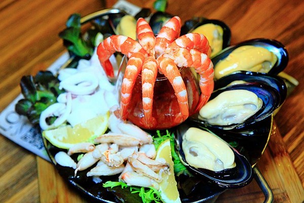 台北市 龙波斯特 龙虾三明治 / 龙虾堡 -南京龙江店 Lobster.foods。(图/Upssmile萍子提供)