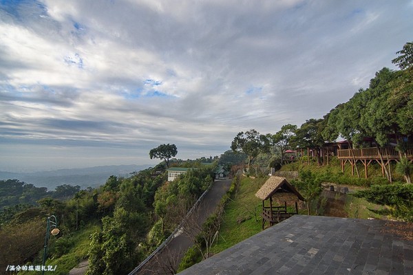 ▲台中酒桶山。法蝶景观餐厅。（图／满分的旅游札记提供）