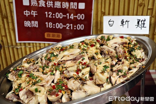 ▲喜涮涮羊肉炉餐点。（图／记者华少甫摄）