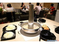 台电励进前主厨重起炉灶　新励进酸菜白肉锅传承美味