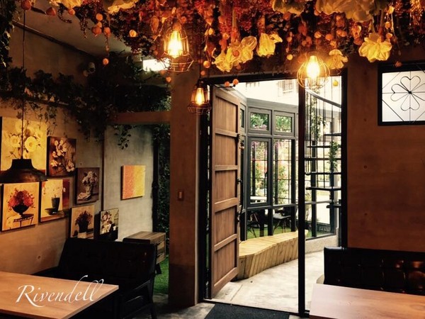 ▲%继ㄖ序ivendell瑞文戴尔手作甜点，仿佛魔戒精灵屋。（图／Rivendell0?andcrafted Dessert - Rd瑞文戴尔0?肿魈鸬闶谌ǎ?胛鹚嬉夥?模?悦馇秩ā＃? width=