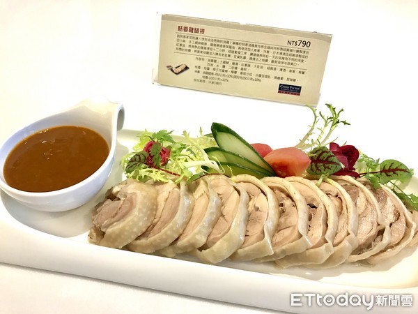 ▲华膳空厨2018年菜曝光。（图／记者赖文萱摄）