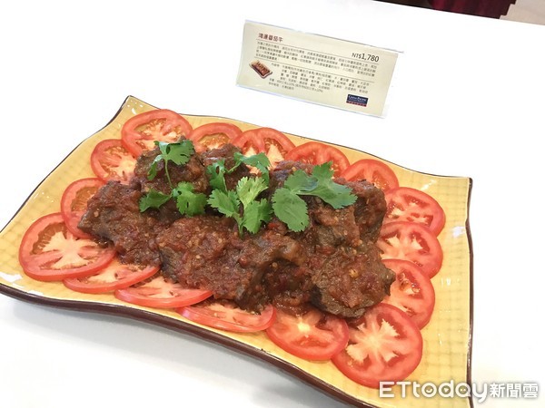 ▲华膳空厨2018年菜曝光。（图／记者赖文萱摄）