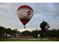 澄清湖热气球升空　“北极熊”一起飞上天