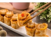 姓名有圣诞快乐、新年快乐其中一字　免费早餐可以吃