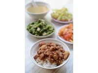 黏糊糊的高雄味觉　肉燥饭让人肚皮“三动”