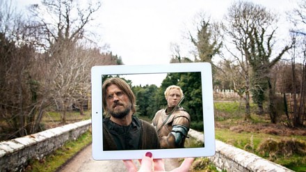 跟着GameofThrones去旅行！芬兰女孩拿着iPad走访经典场面