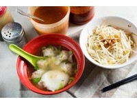 基隆式早午餐！干面配馄饨汤　鲁肉饭搭猪肝汤