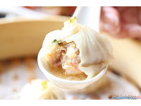 香辣三源李雪川味小笼包　金箔与微辣口味必点