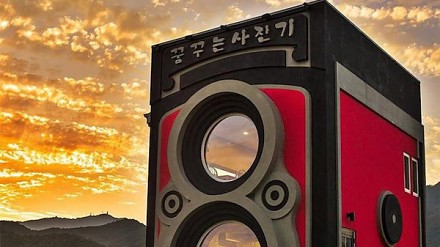 摄影发烧友必去！韩国巨型复古双反相机Cafe