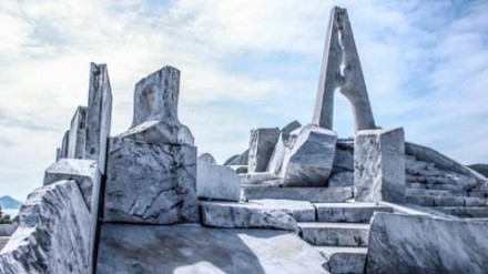 以16年建成的亲情纪念！广岛纯白大理石雪白景点