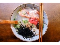 台南东菜市新开幕　大碗多料海鲜粥、古早肉燥饭！