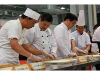 创新绿豆冰糕、包种茶凤梨酥　台北伴手礼大车拼