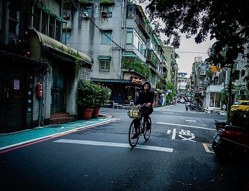 台湾机票优惠！国泰港龙$886！