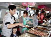 FUN暑假　高雄游港餐船推出学生优惠