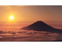 日本富士山列入世界文化遗产　将带动观光热潮