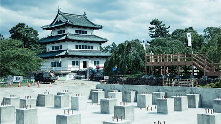 【有片睇？千人移动400吨重名城日本的移动城堡