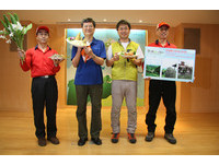 2013新北市登山旅游节　山林中寻找野姜花入菜