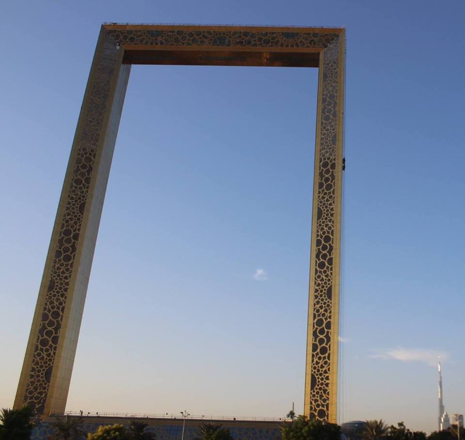 ▲%?“迪拜门”2018年1月正式开幕(图/翻摄自Dubai Frame脸书)https://www.facebook.com/TheDubaiFrame/