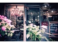 巷弄咖啡馆／租下店面才“转弯”　设计与咖啡双重奏