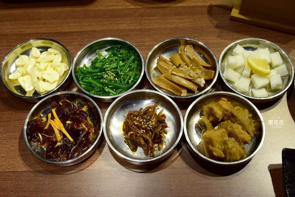 ▲台北新开幕Woosan韩式烤肉店。（图／周花花，甲饱没提供）