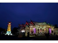 玻璃妈祖庙打造13.7米“通天柱”　参展2018台湾灯会