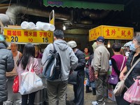 没吃过不算板桥人！市场里的不败铜板美食　满料CP值爆表