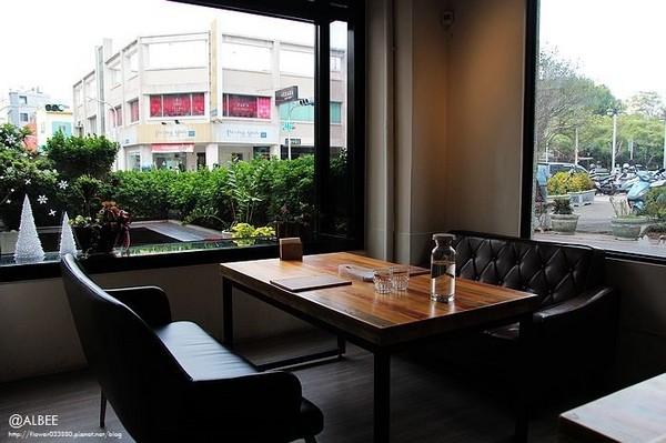 台南 圈子 Brunch.Coffee 台南公园店。（图／爱比妞提供）