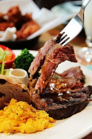 台南 圈子 Brunch.Coffee 台南公园店。（图／爱比妞提供）