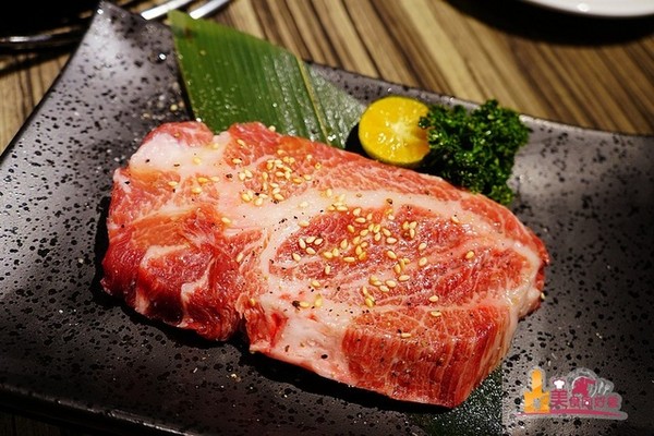 烧肉ショジョ Yakiniku SHOJO 高雄形象概念店。(图/影子提供)