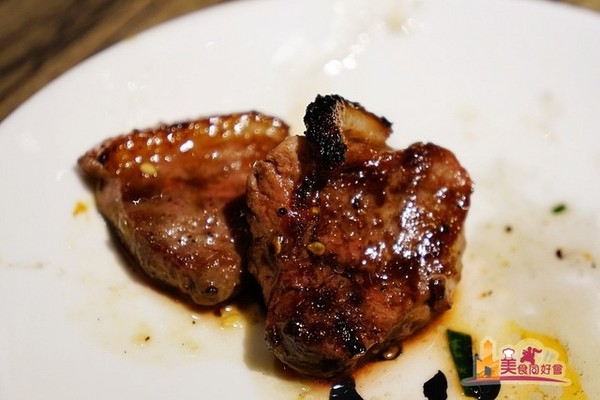 烧肉ショジョ Yakiniku SHOJO 高雄形象概念店。(图/影子提供)