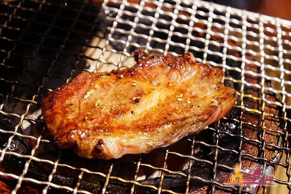 烧肉ショジョ Yakiniku SHOJO 高雄形象概念店。(图/影子提供)